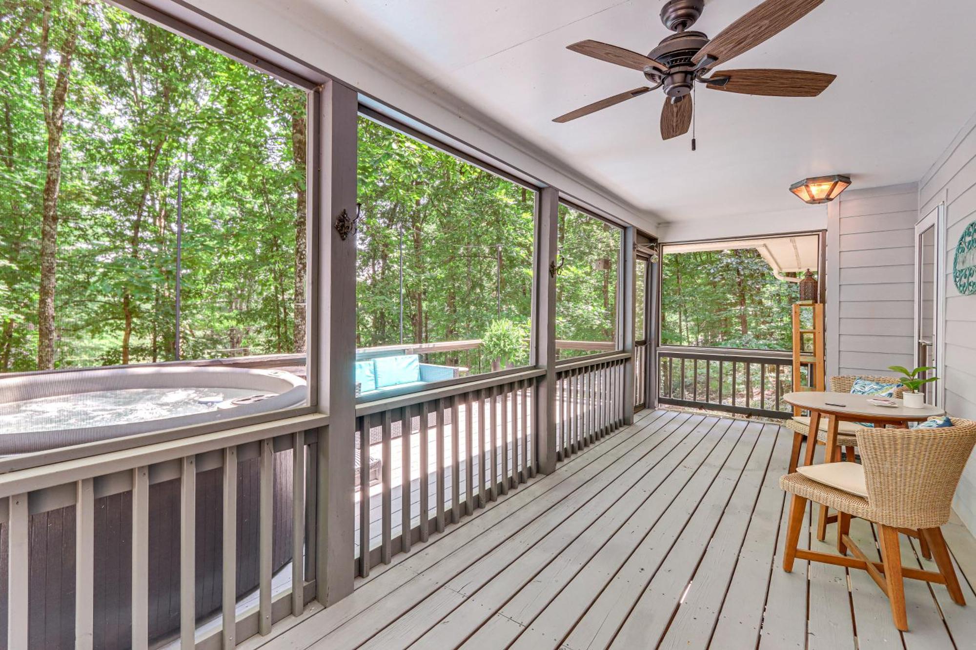 Pet-Friendly Home With Hot Tub In Blue Ridge! Exterior photo